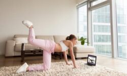 4 онлайн-урока, которые помогут вам прийти в форму этой осенью