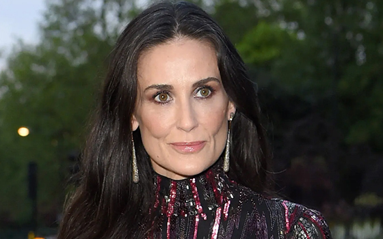 Звезды, потратившие целое состояние на пластику Звезды, потратившие целое состояние на пластику