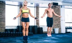 Тренировка на скакалке для похудения: кому подходит и как правильно заниматься