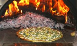 Диетолог назвала самый полезный фастфуд