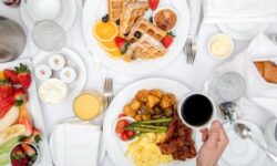 Диетолог назвала самые полезные варианты завтрака